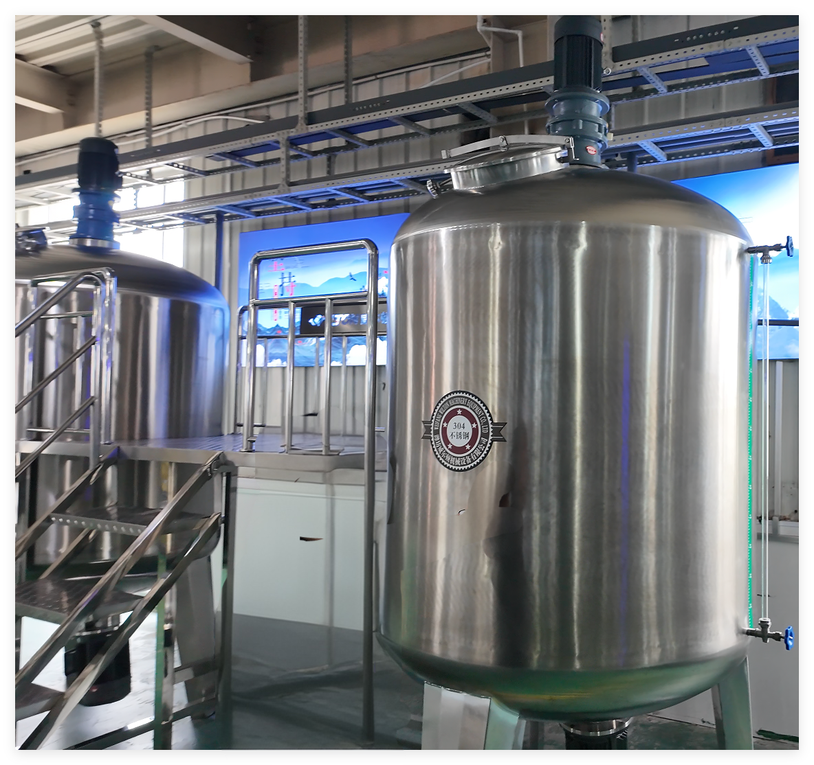 machine for liquid soap production